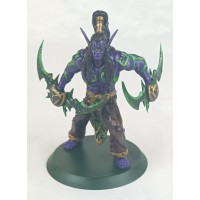 Фигурка Иллидана из WarCraft высотой 13,6 см в ручной росписи